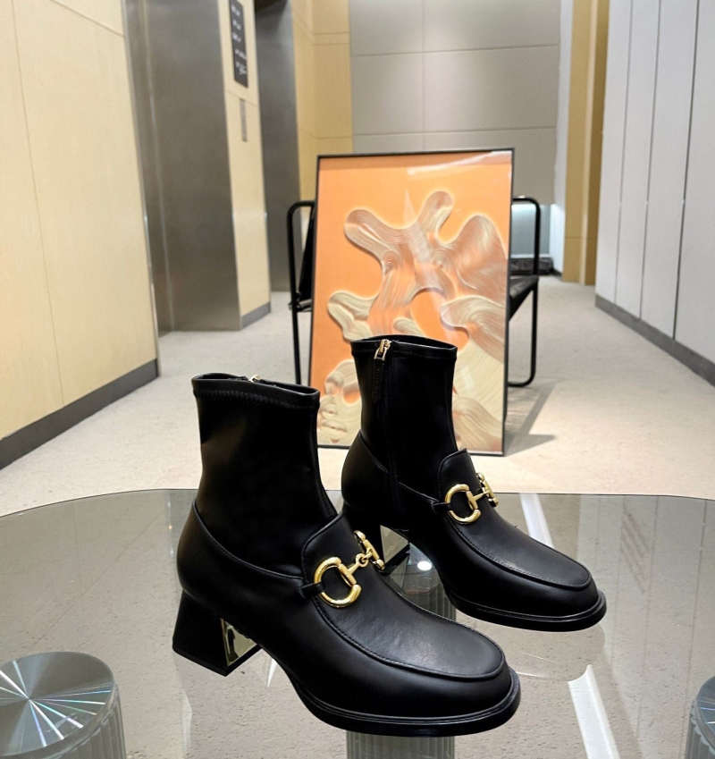 G*u*i boots